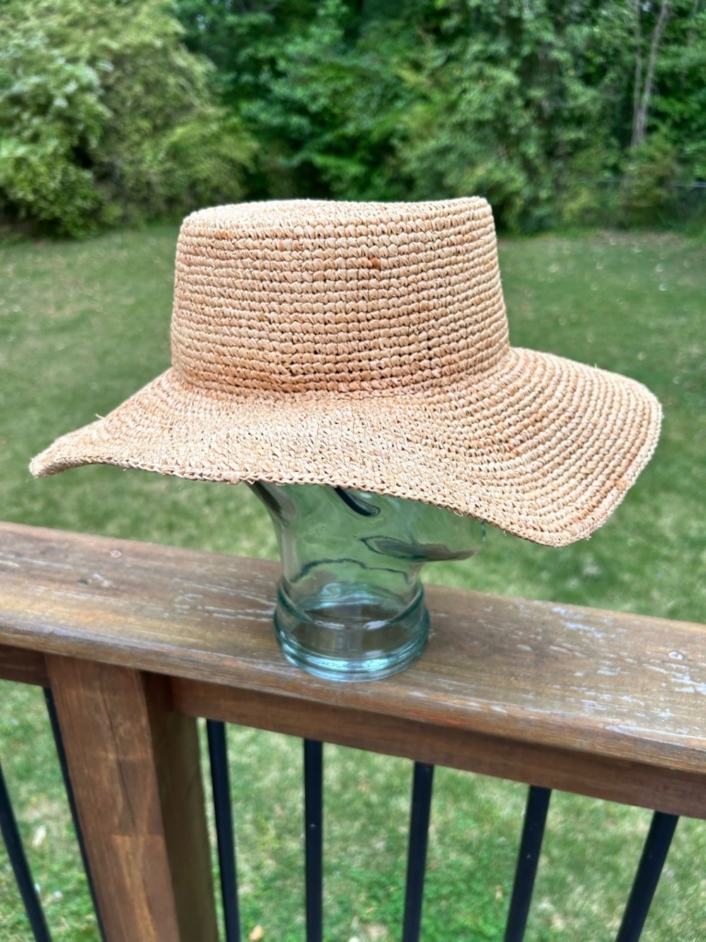 Faherty Raffia Sun Hat - Picture 2 of 6